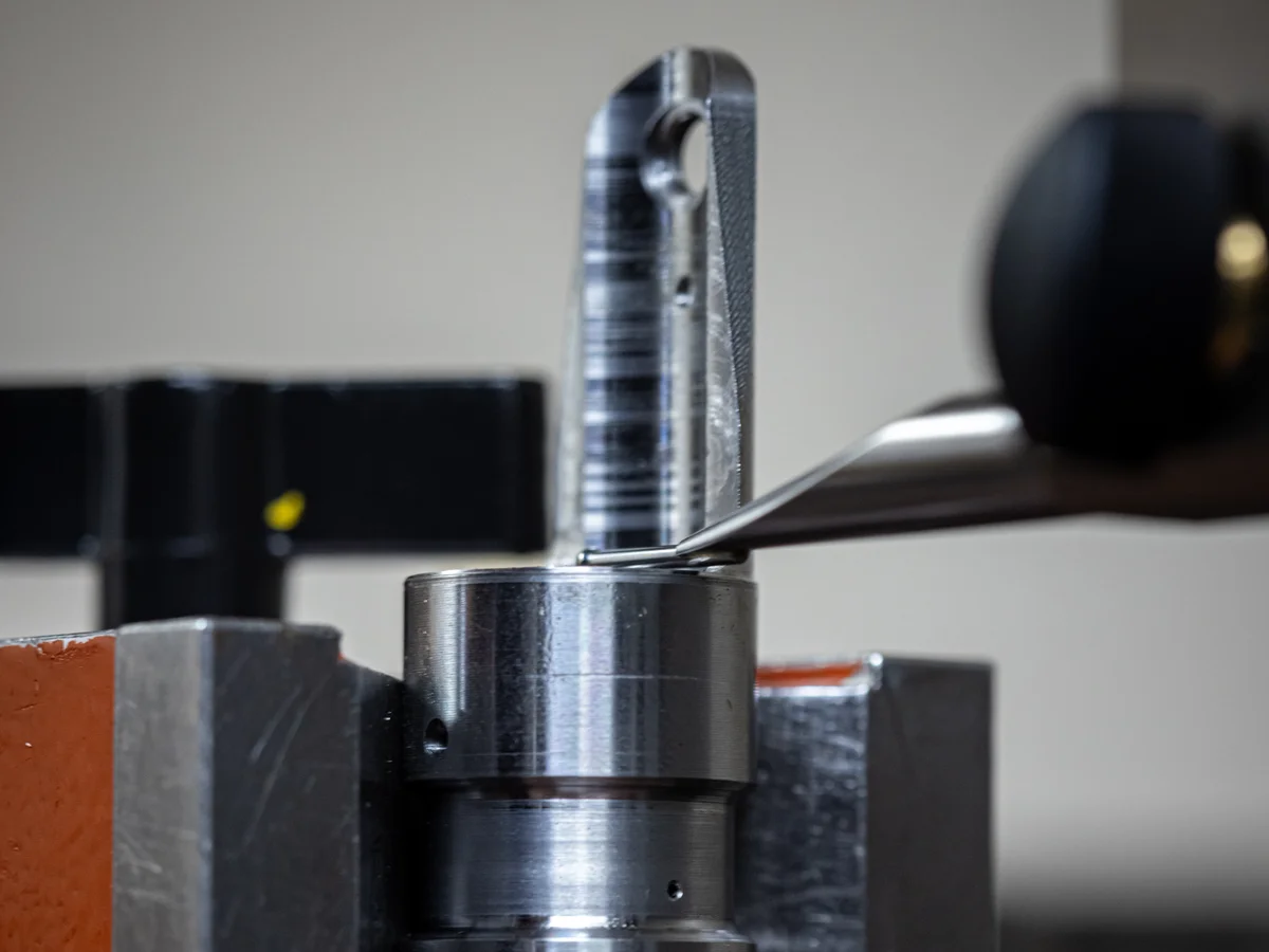 Optical comparator for profile inspection